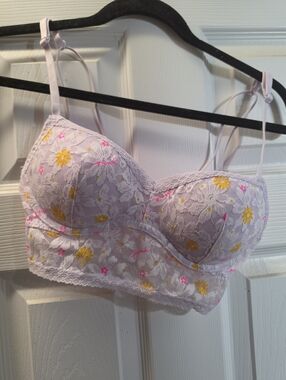 PINK Floral Lace Bralette in Light Lavender - Women Intimates